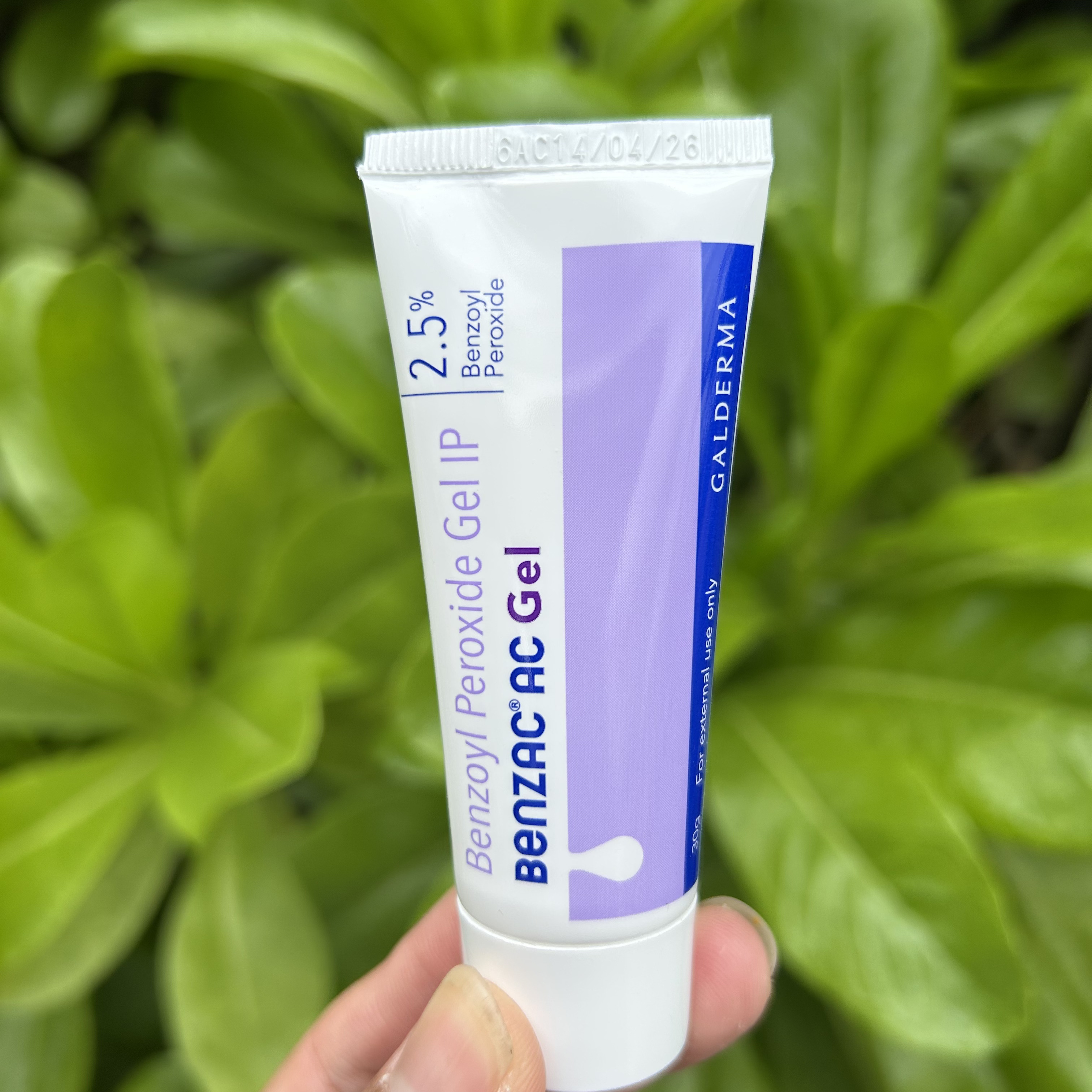 Benzac AC Gel 2.5% & 5% 30g – Galderma - Ảnh 4