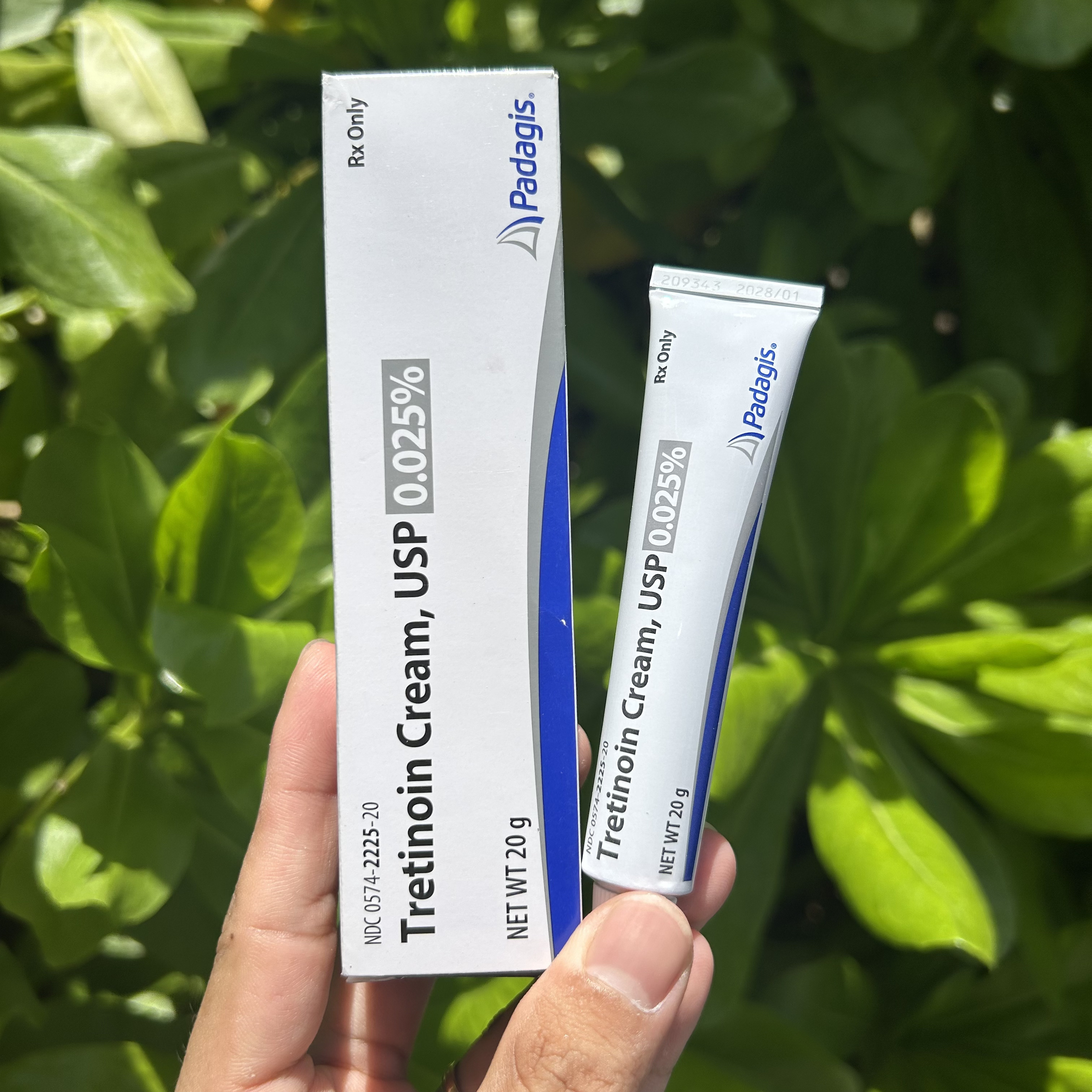 Tretinoin Cream Padagis 0.025%, 0.05%, 0.1% 20g Hỗ Trợ Giảm Mụn Và Lão Hóa Da - Ảnh 5